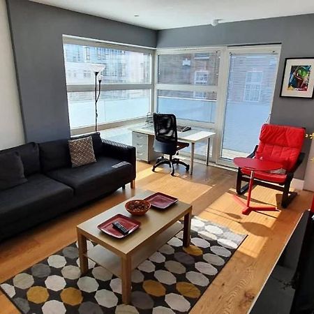 Bright & Spacious Double Bedroom With Ensuite And Concierge! Paid Parking Available لندن المظهر الخارجي الصورة